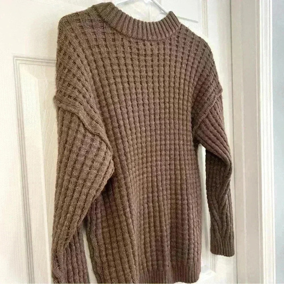SO Juniors Women Sweater Sz S Light Brown Mock Neck Pull On Chunky Sweater - Picture 6 of 11